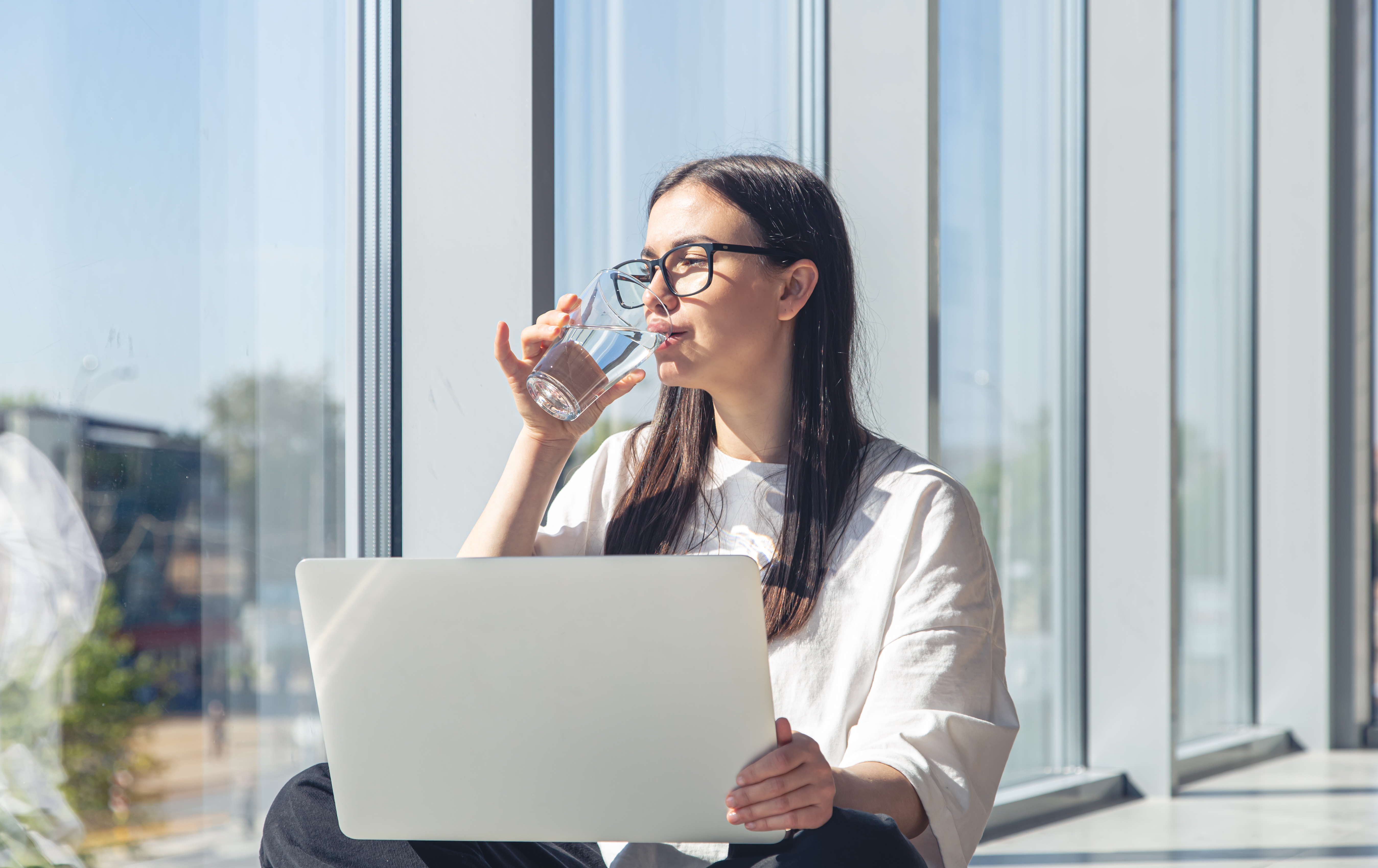 ¿Cómo la calidad del agua impacta en la productividad laboral?